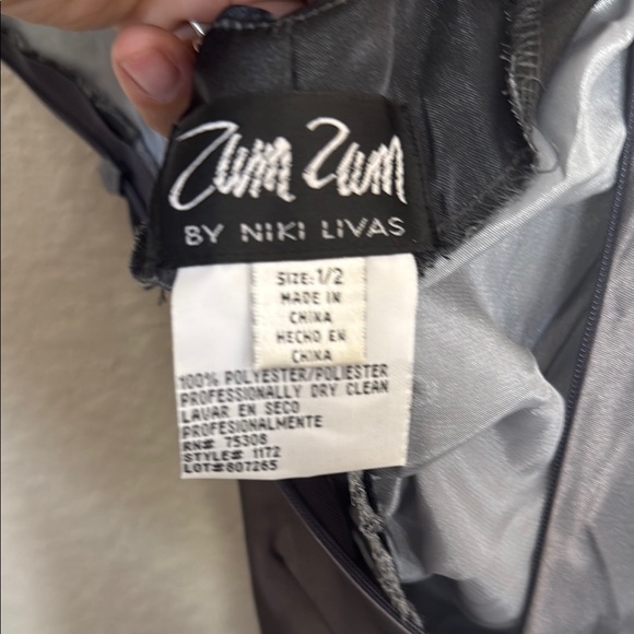 Zum Zum by Niki Livas Elegant Gray Ombre Evening Dress Sz 1/2 - Picture 6 of 7